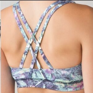 lululemon athletica Multicolor Strappy Sports Bra- Size 8